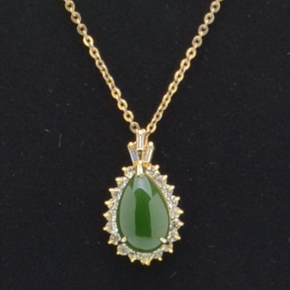 Jadeite and Rhinestone Pendant Necklace - Vintage